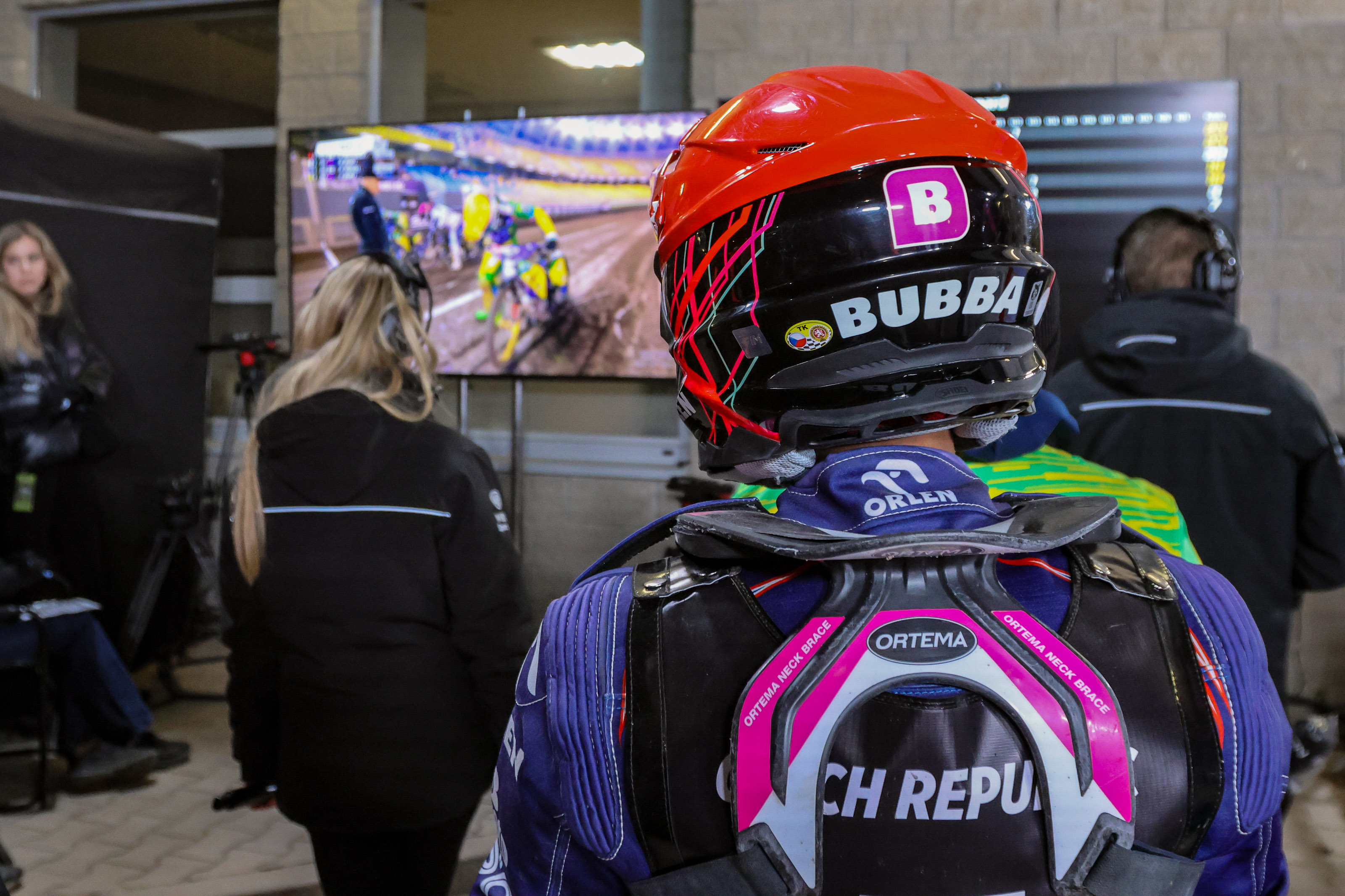 Żużel. Zaskakująca decyzja ws. Adama Bednara. "Pozostanie poza drużyną"