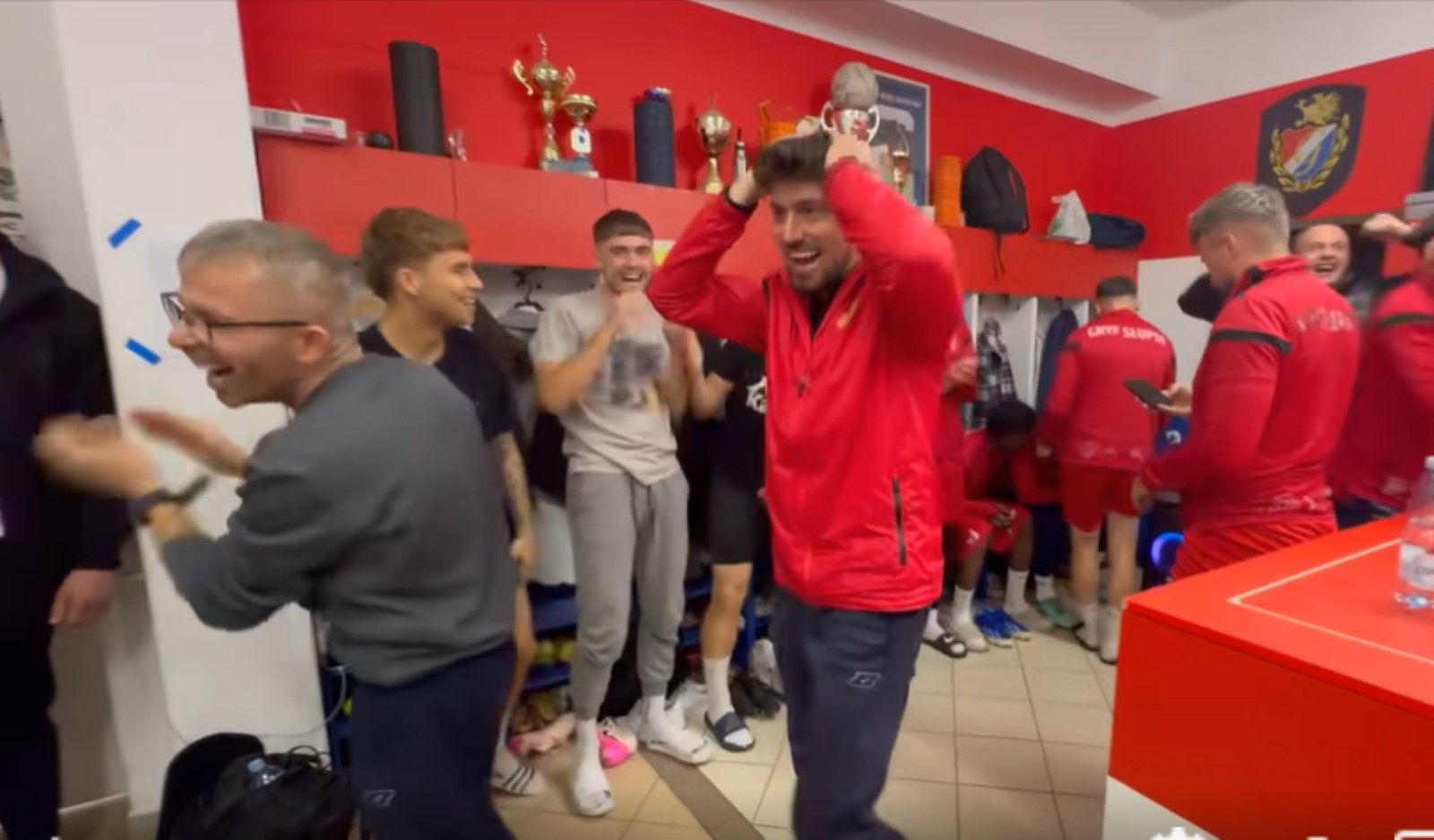 Zagrają z Lechem. Sceny w szatni czwartoligowca