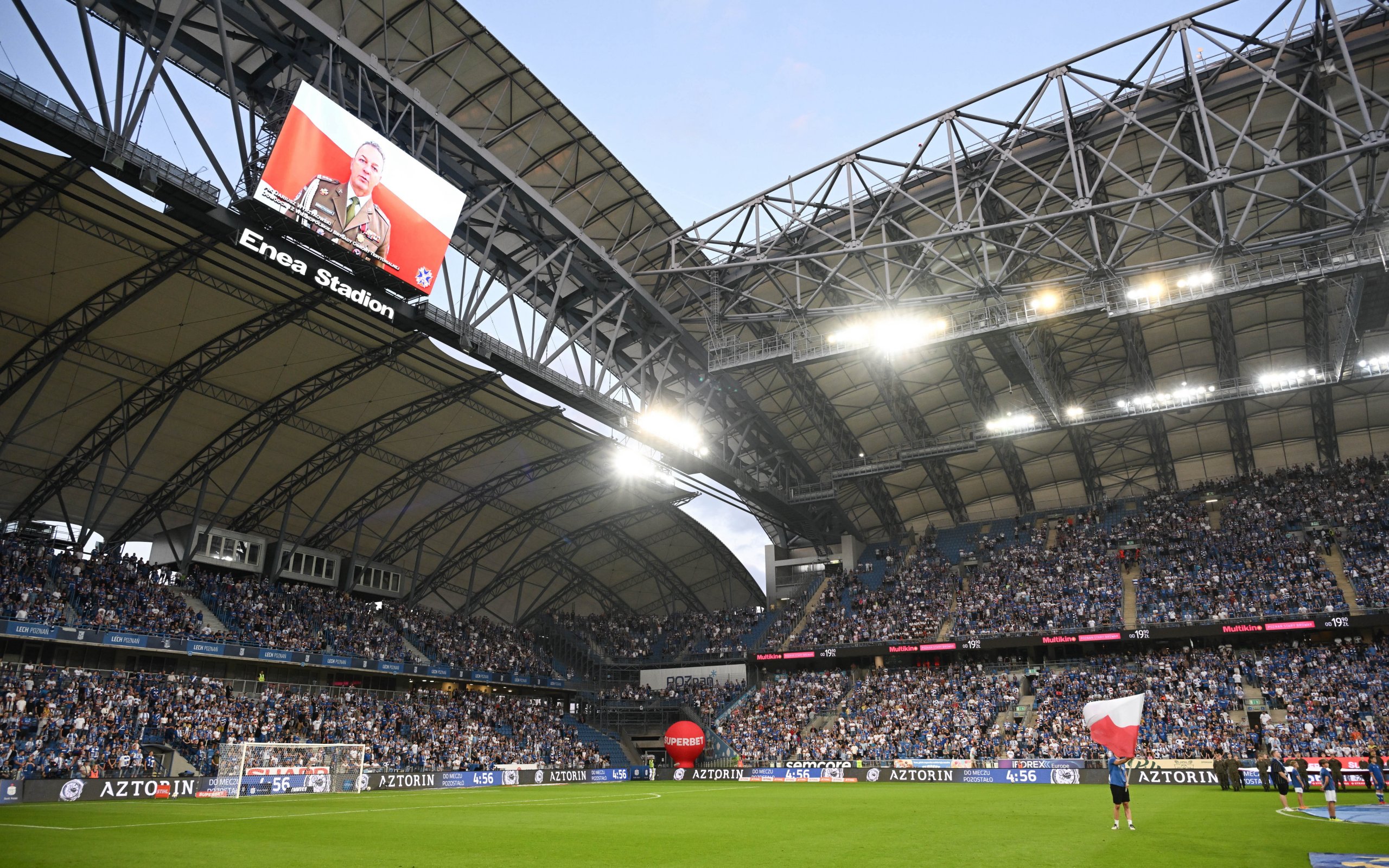 Polski gigant. Lech rekordzistą Ligi Konferencji