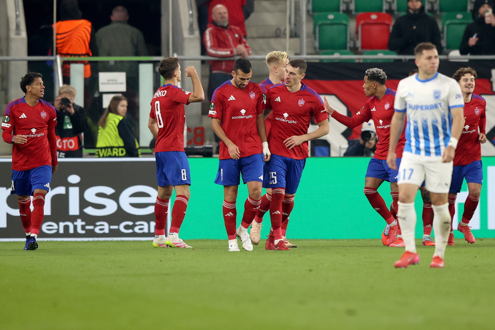 Rywale nie mieli nic do powiedzenia. Świetne otwarcie Rakowa Częstochowa w Lidze Konferencji