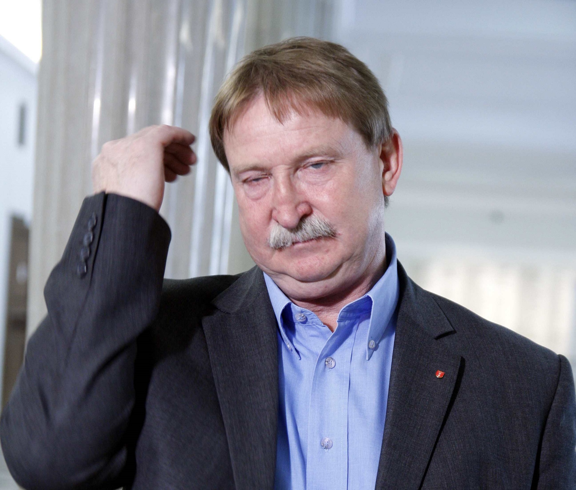 Kończy 75 lat. O pobiciu żony pisali wszyscy