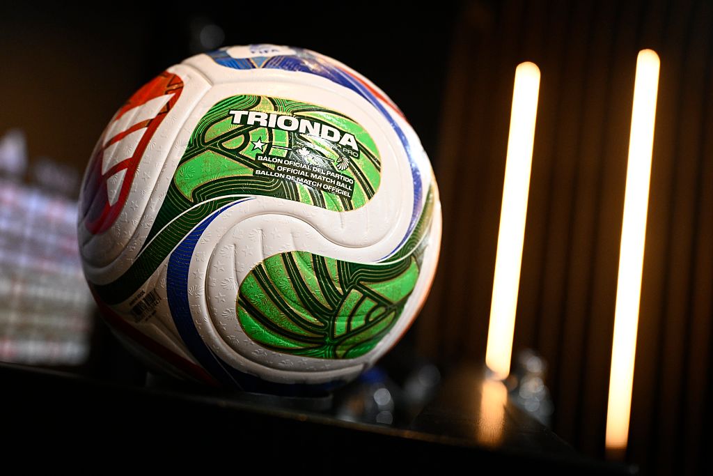 Oto oficjalna piłka MŚ 2026. Sztuczna inteligencja pomoże sędziom