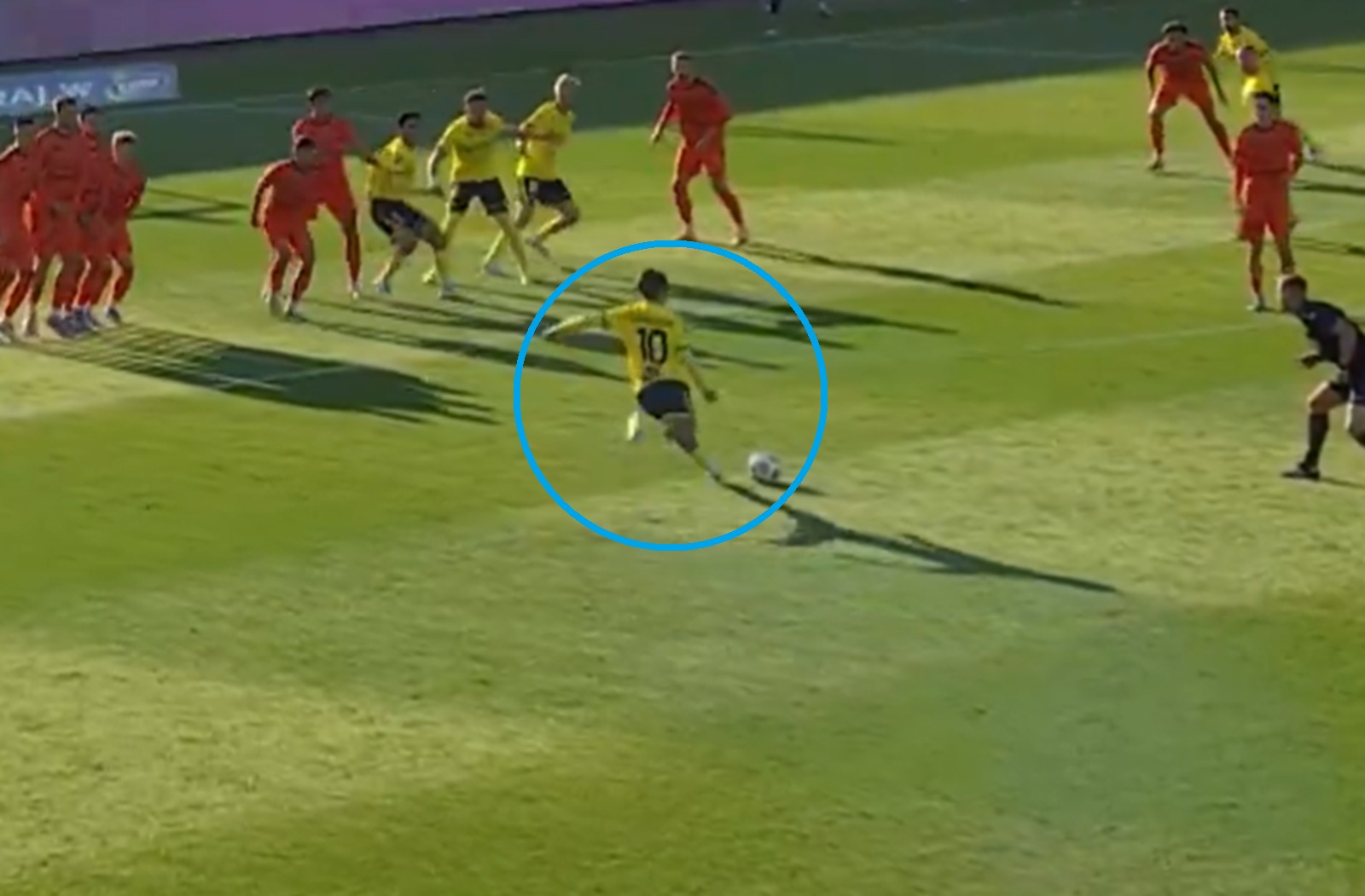 Hat-trick w 13 minut! Fenomenalny występ piłkarza Widzewa [WIDEO]