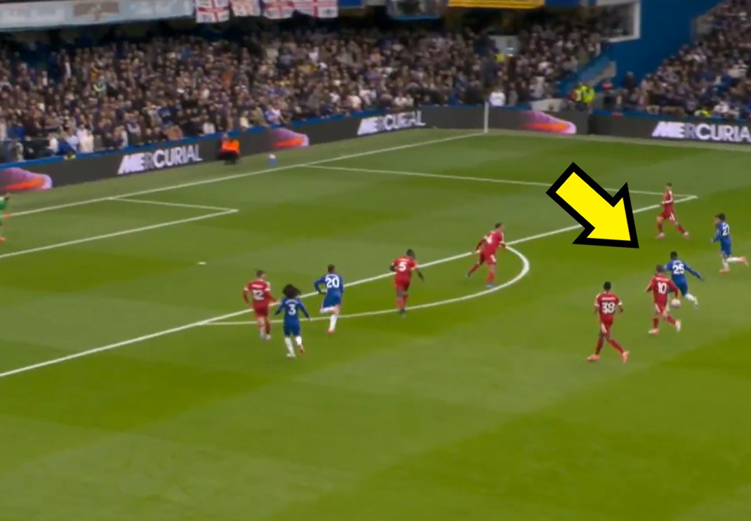 Piękne trafienie w angielskim hicie. "Samo okno" [WIDEO]