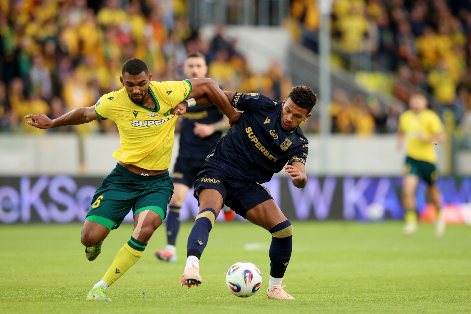 Lech skuteczniejszy o jedną bramkę