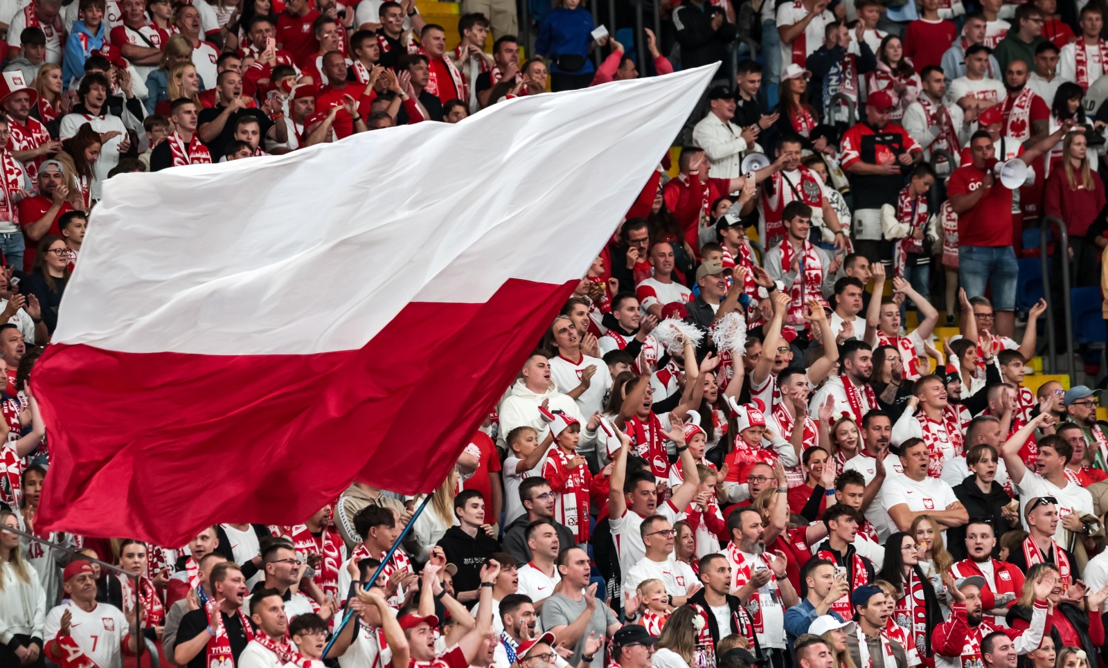 Litwin szczerze o polskich kibicach. "Wierzę, iż unikniemy incydentów"