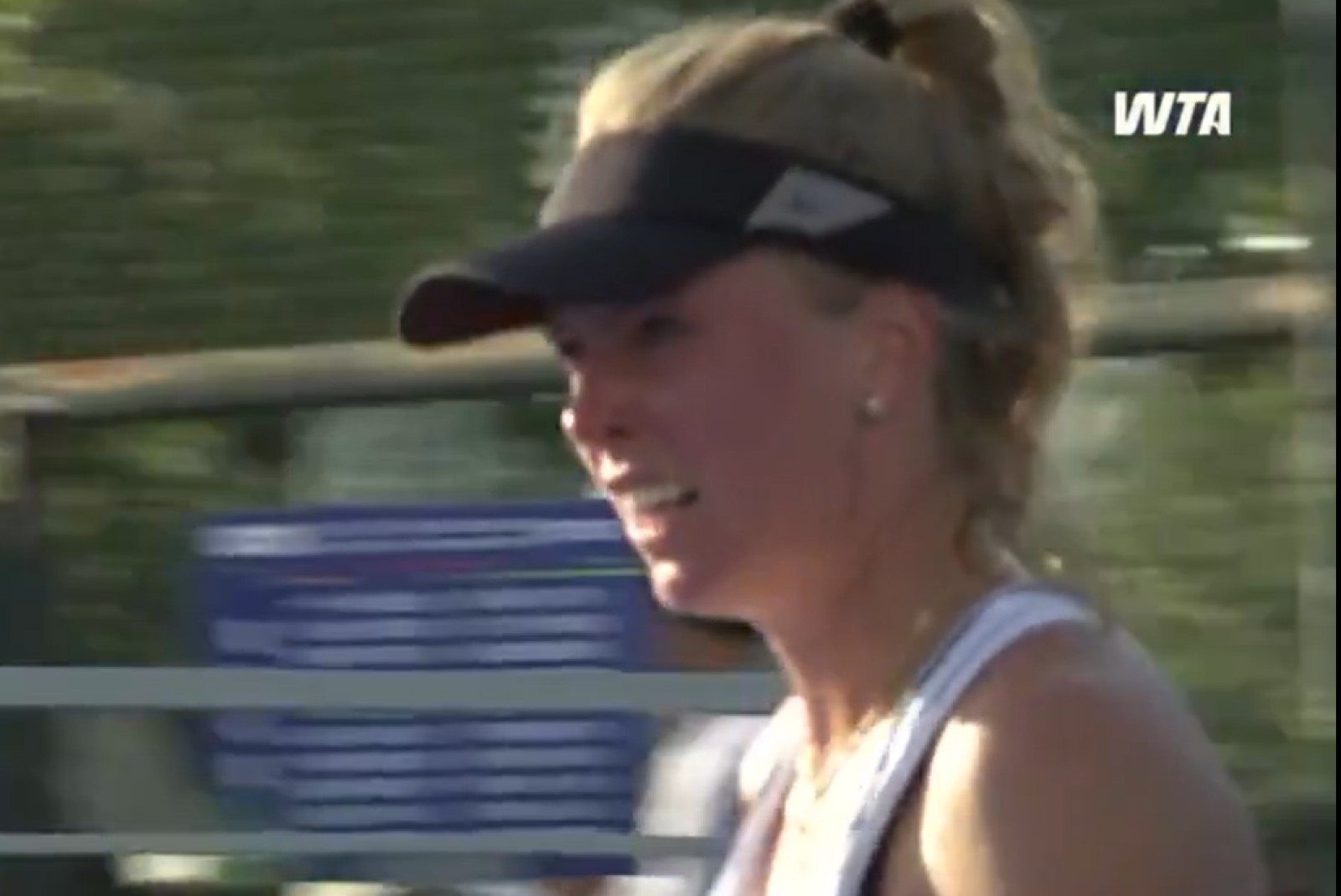 Okrzyk Polki poniósł się po całym korcie. W TV doskonale było słychać