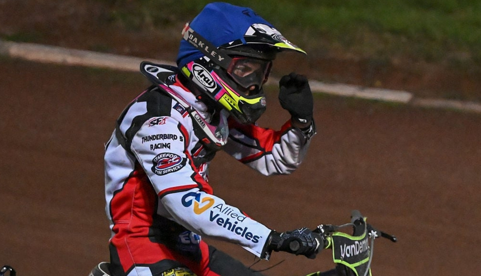 "Wywiera się na nas presję". Był krok od porzucenia żużla