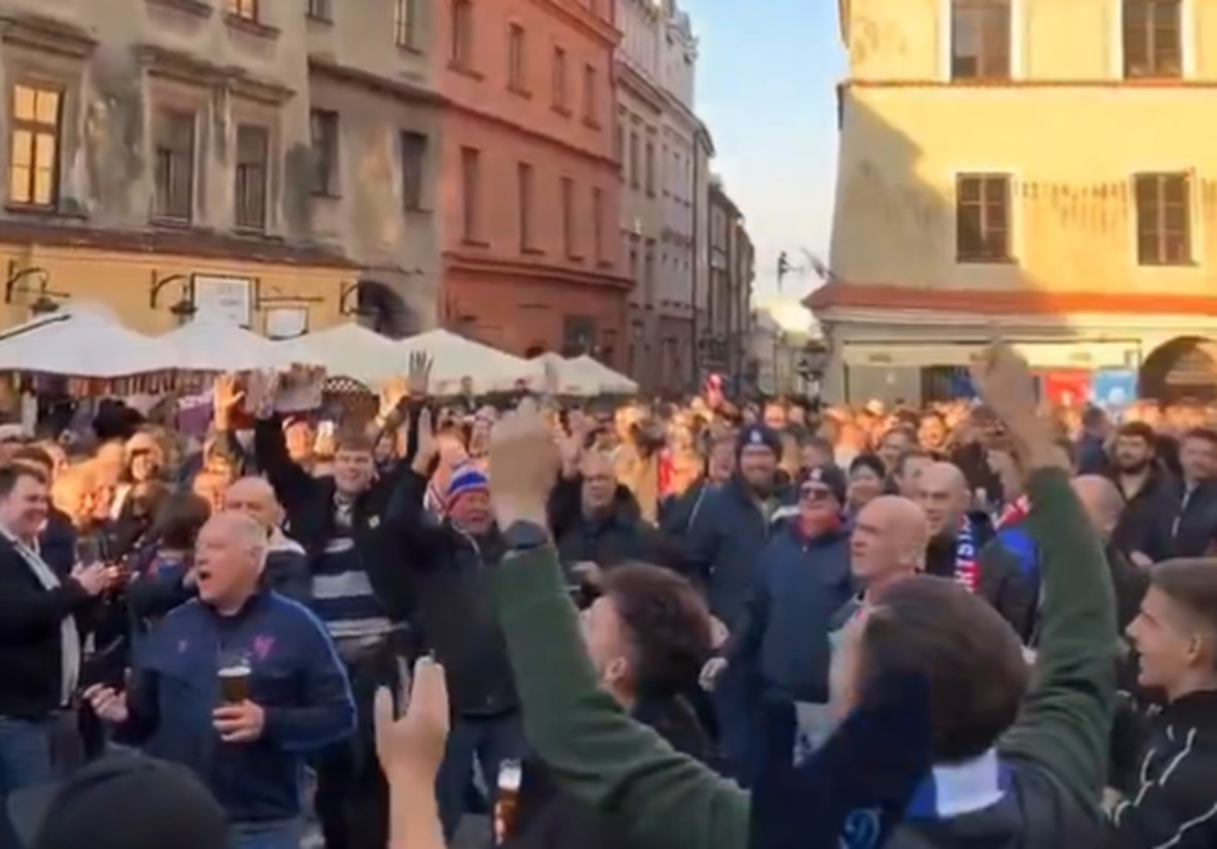 Nagranie w sieci. Oto, co na rynku w Lublinie śpiewali na temat Rosjan