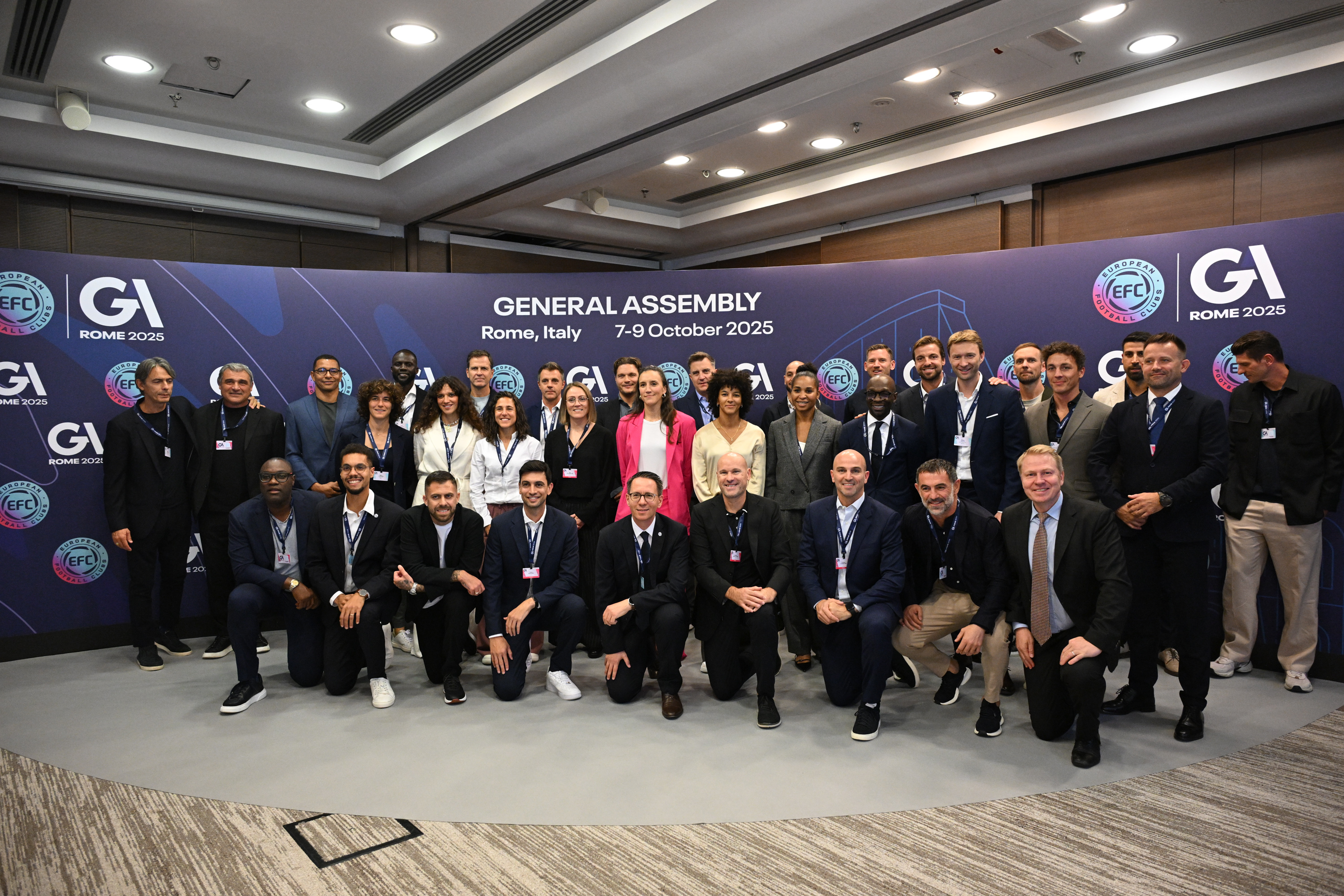 Organizacja EFC rozpoczyna nową erę w klubowym futbolu