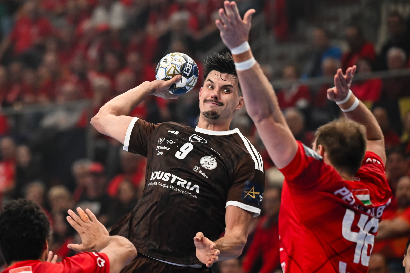 Emocje do ostatnich sekund. Nerwowy finisz Industrii w Veszprem