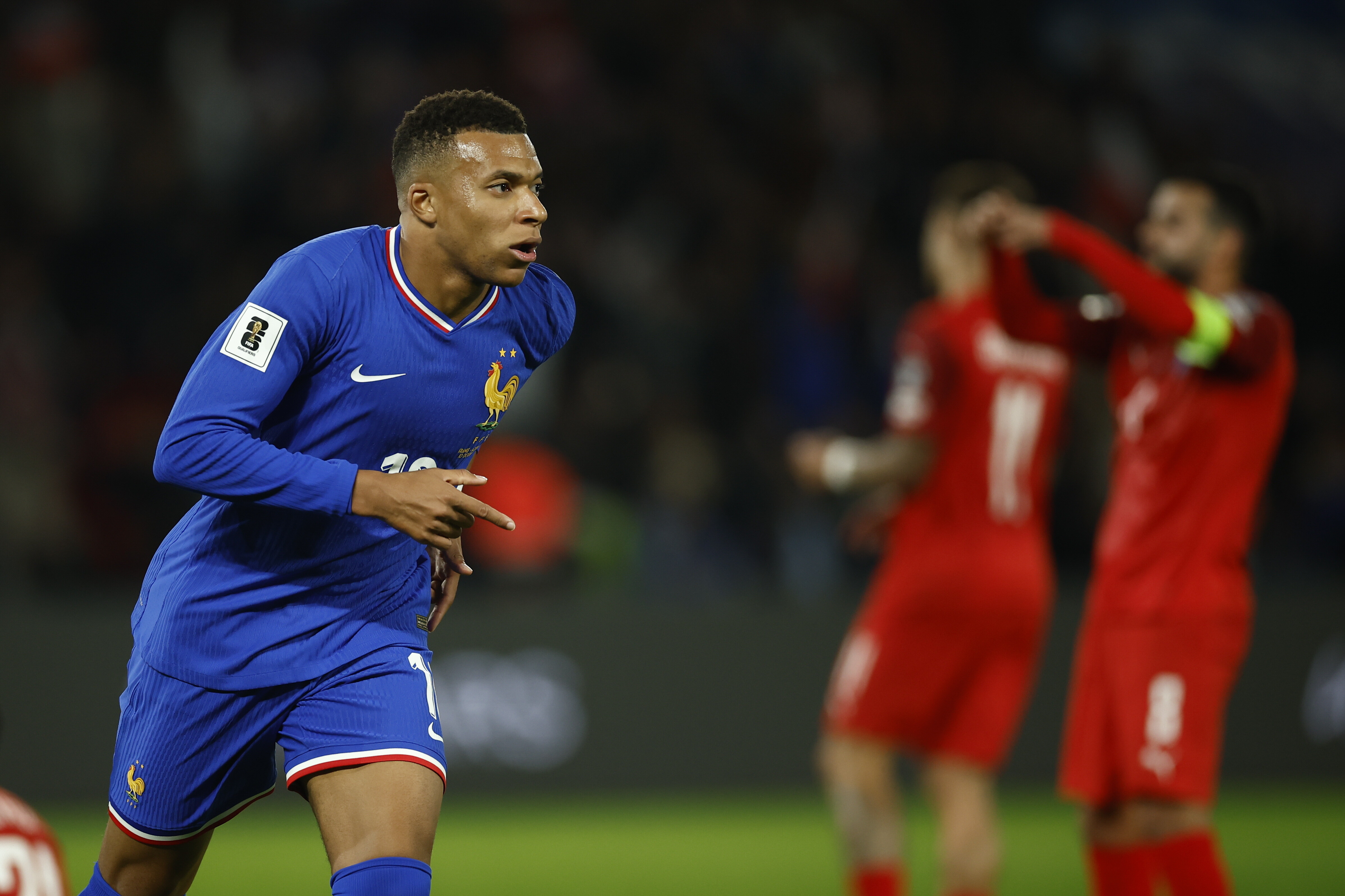 Francja zrobiła swoje. Mbappe zrobił show i zszedł z kontuzją