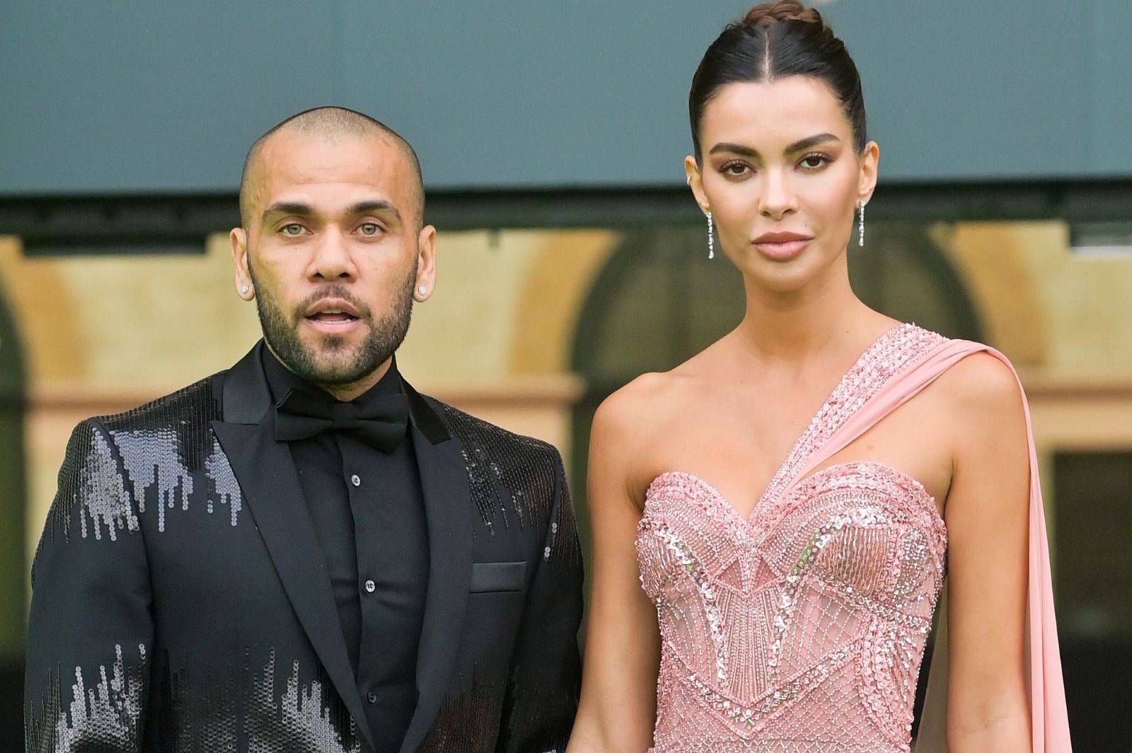 Urodziła dziecko i zamieściła mocne oświadczenie. "Znajdą się ludzie zepsuci"