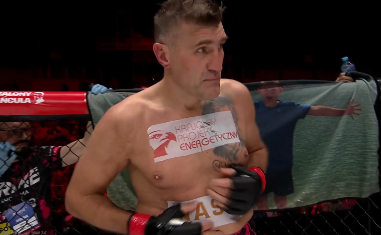 Wach kontra trzech rywali! Totalny chaos i szybka egzekucja