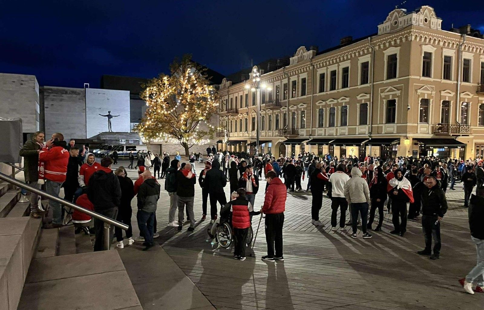 Polacy opanowali Kowno. Tylko spójrz, co działo się przed meczem