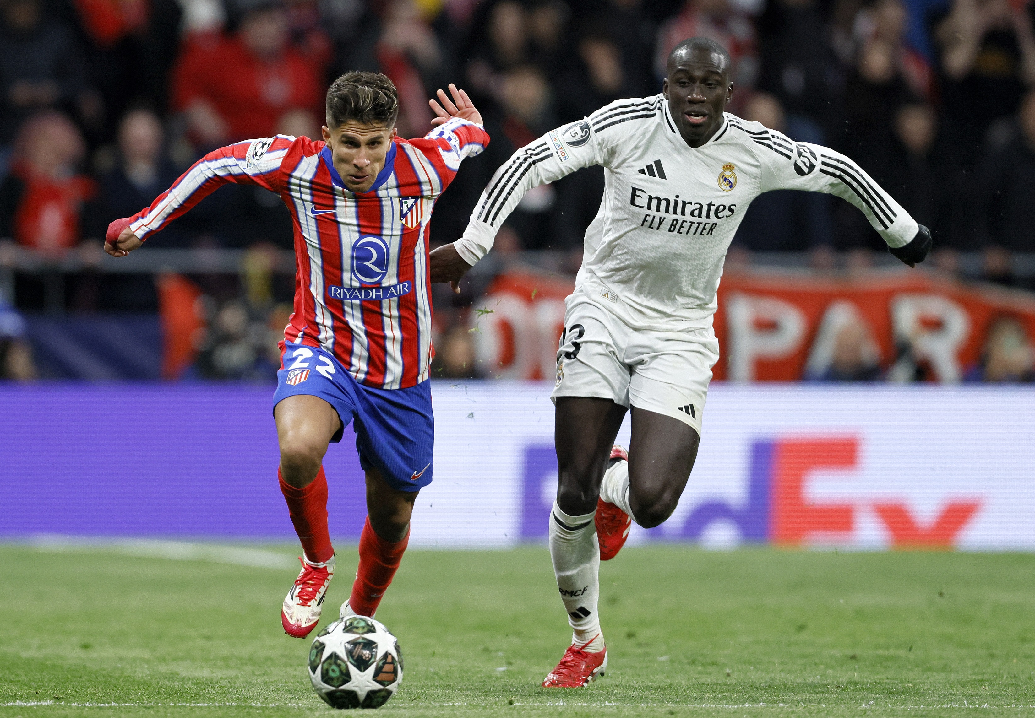 Pauzował prawie pół roku. Teraz wraca do treningów