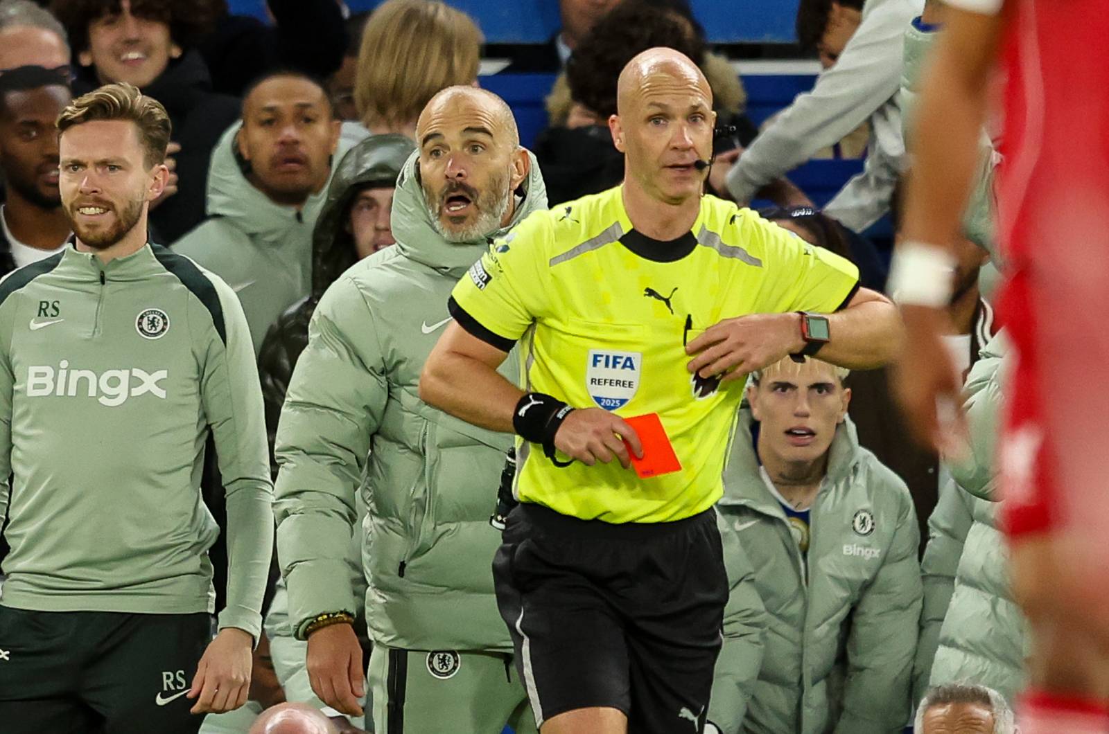 Oficjalnie. Trener Chelsea zawieszony. Zapłaci też grzywnę