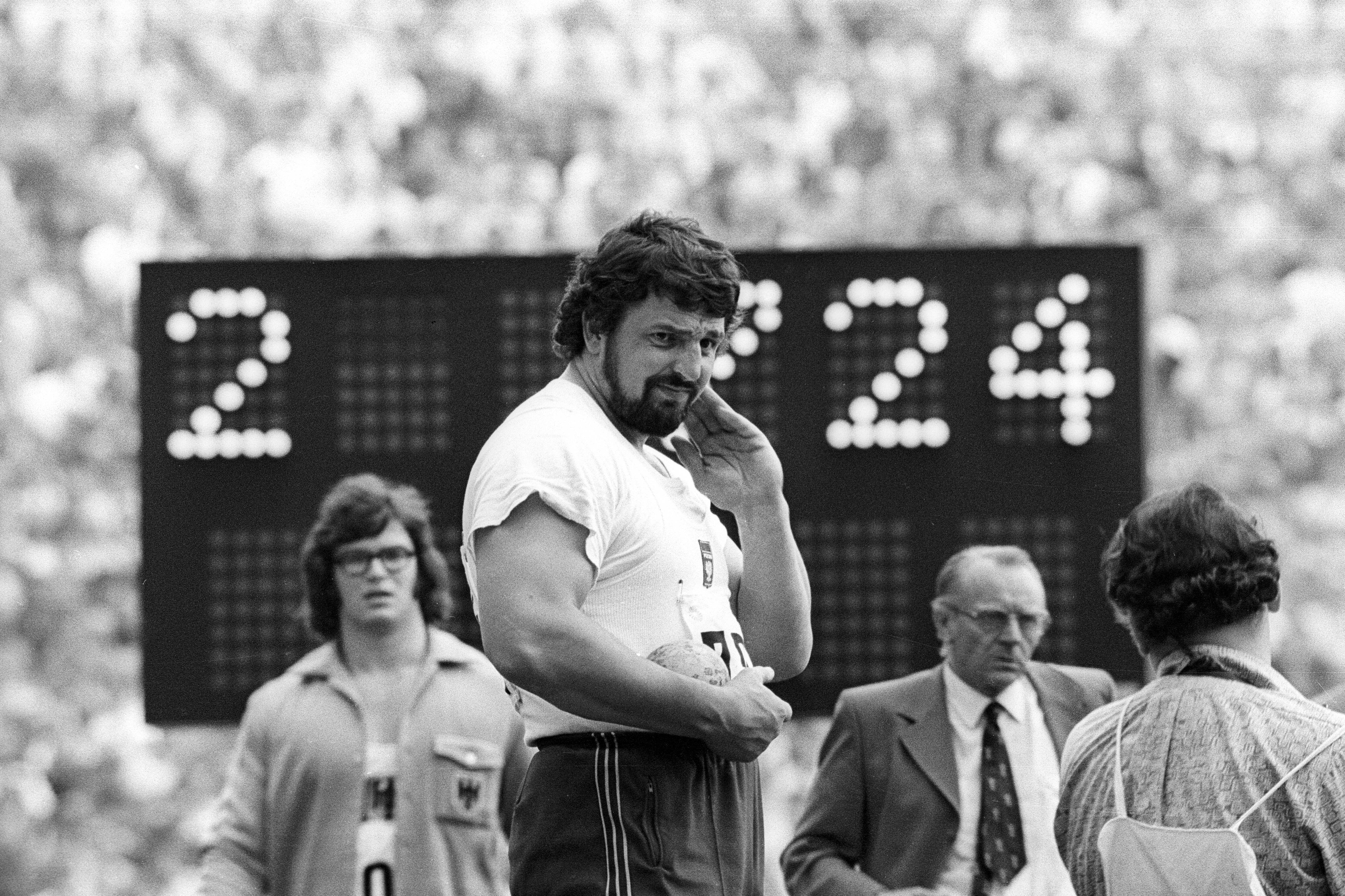 Jaki to sportowiec? Zgadnij po krótkiej podpowiedzi!