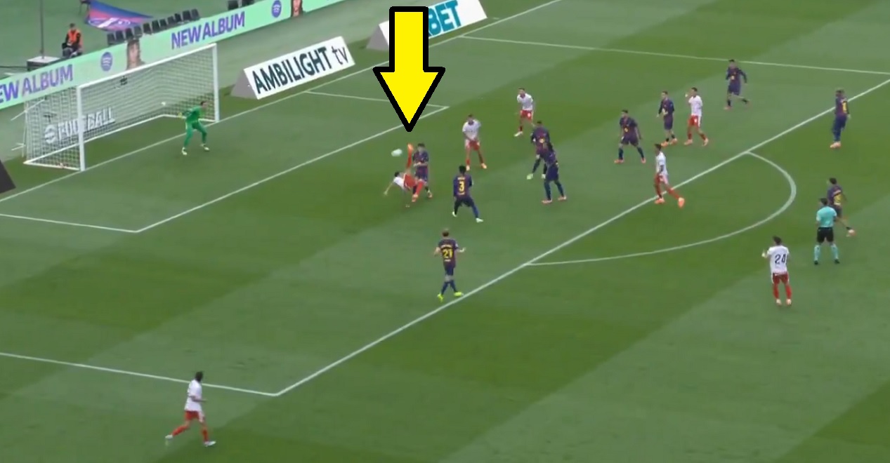 Barcelona w szoku. Szczęsny pokonany przewrotką