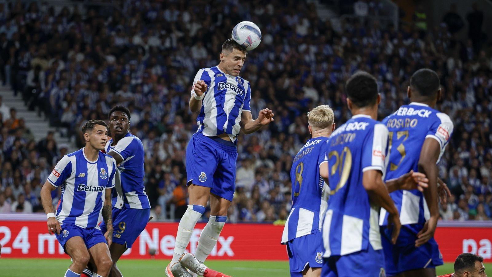 Polacy w Pucharze Portugalii. Jeden bohater, drugi... bez historii