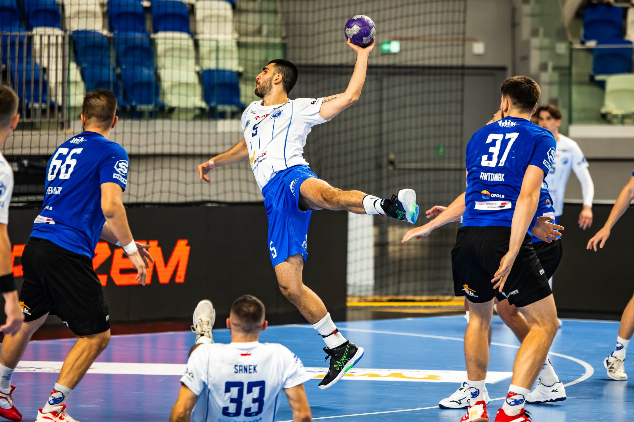 Piotrowianin ze zwycięstwem w Mielcu. O wszystkim zadecydowały rzuty karne