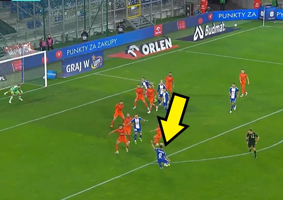 Piękny gol w starciu beniaminków. Piłkarz Wisły Płock przymierzył idealnie