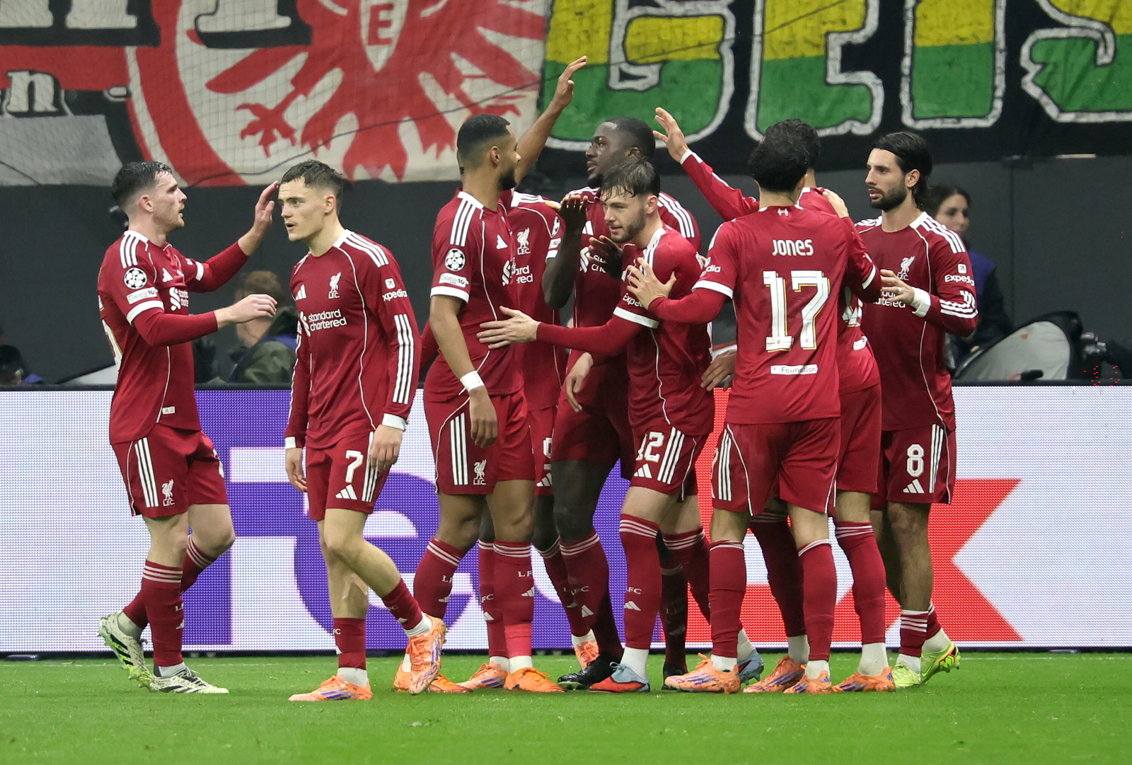 Jak się przełamywać, to w taki sposób! Eintracht rozbity przez Liverpool