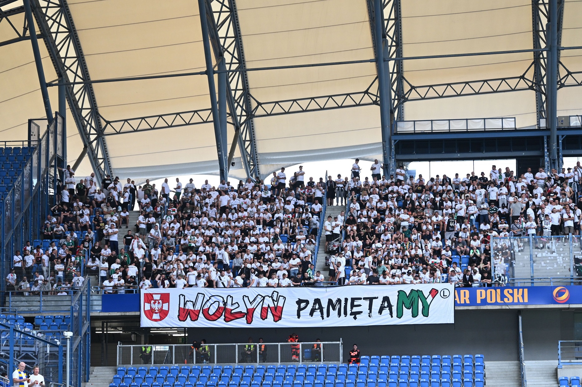 Afera w Krakowie. Kibice Legii grożą, iż nie wejdą na stadion