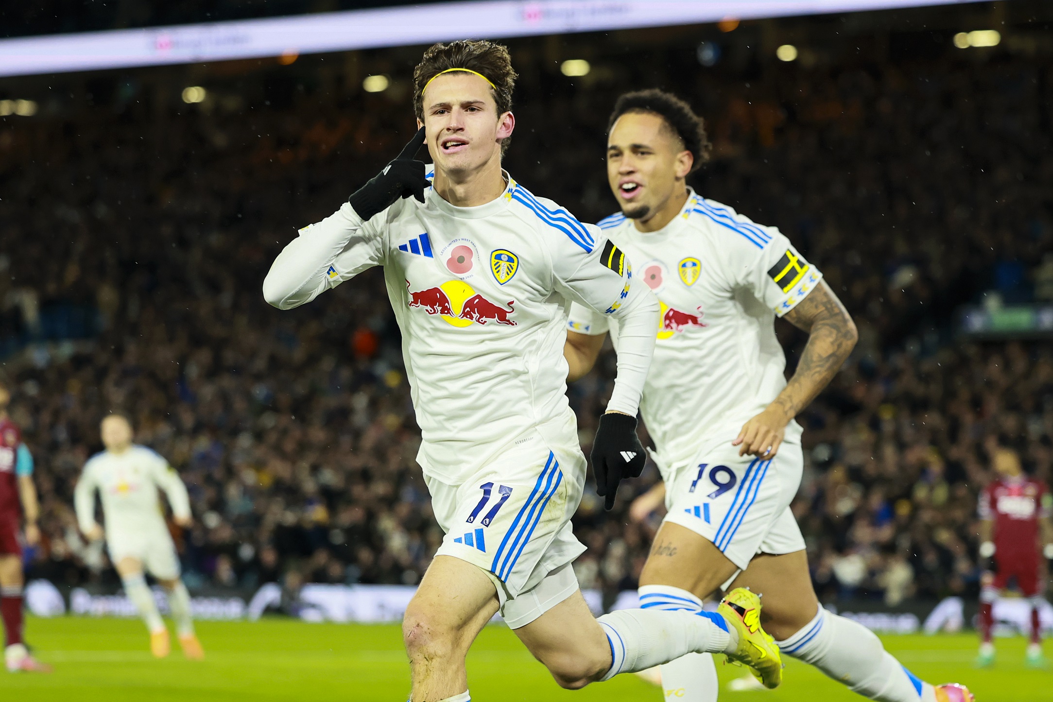 West Ham zaatakował zbyt późno. Leeds United pnie się w górę