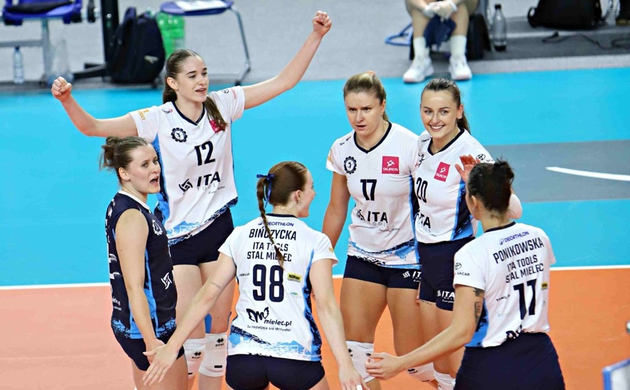 Kto nie wygrywa 3:0... Mielczanki nie podłamały się kolejną kontuzją