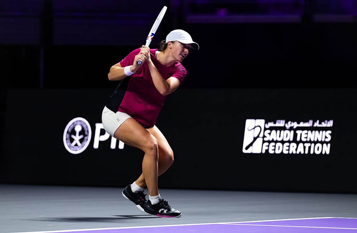Sobotnie popołudnie spędzimy z WTA Finals. Na otwarcie mecz Igi Świątek