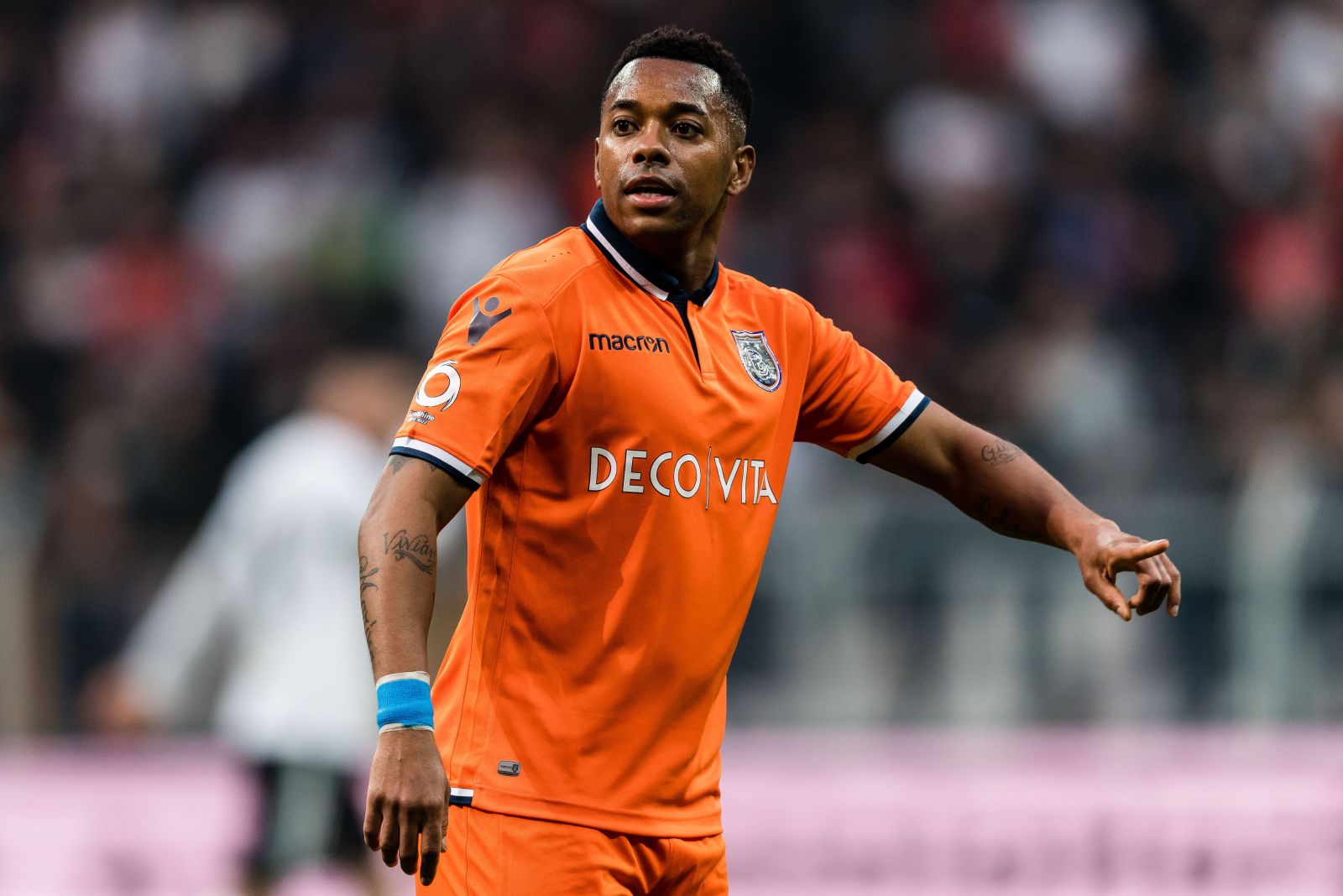 Odsiaduje 9-letni wyrok. Upadły gwiazdor wyznał, jak traktują go w więzieniu