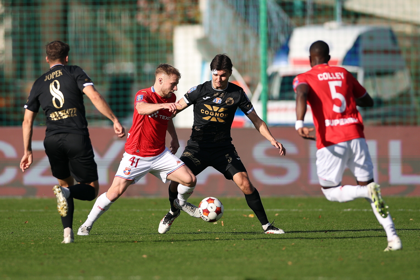 Bajeczny strzał ozdobą meczu Wisły Kraków