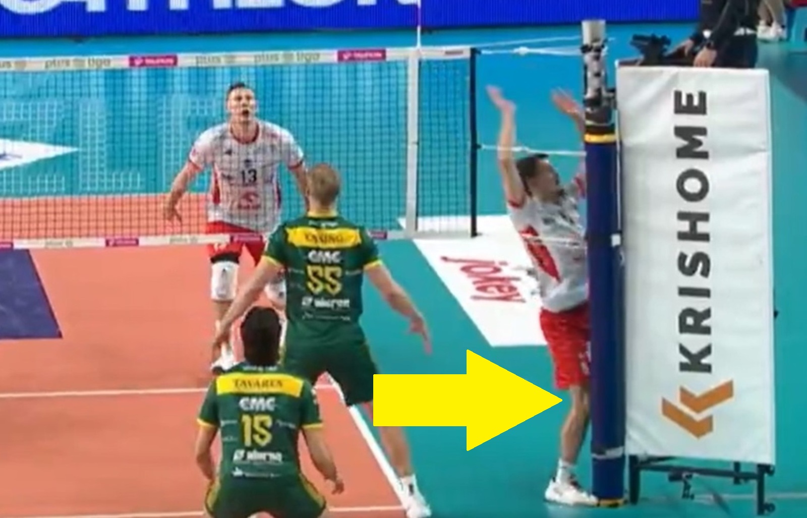 Bolesna kontuzja w PlusLidze. Z impetem uderzył w słupek