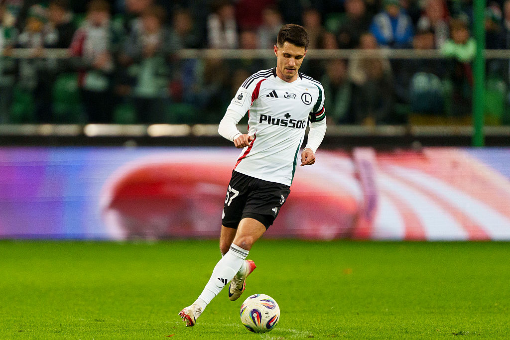 Były piłkarz diagnozuje problem Legii. "Brakuje dziewiątki i skrzydeł"