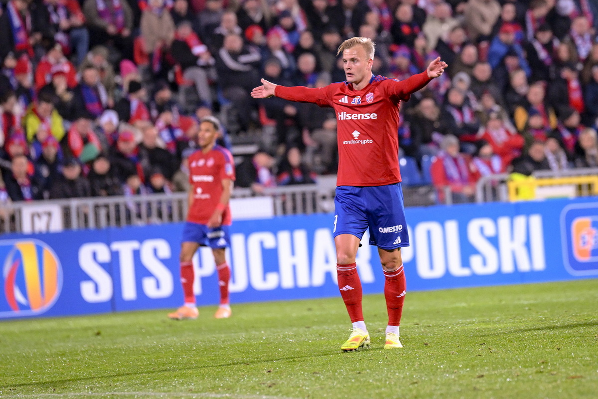 Snajper Rakowa się obudził! Typujemy hit z Rapidem i pomnażamy stawkę!