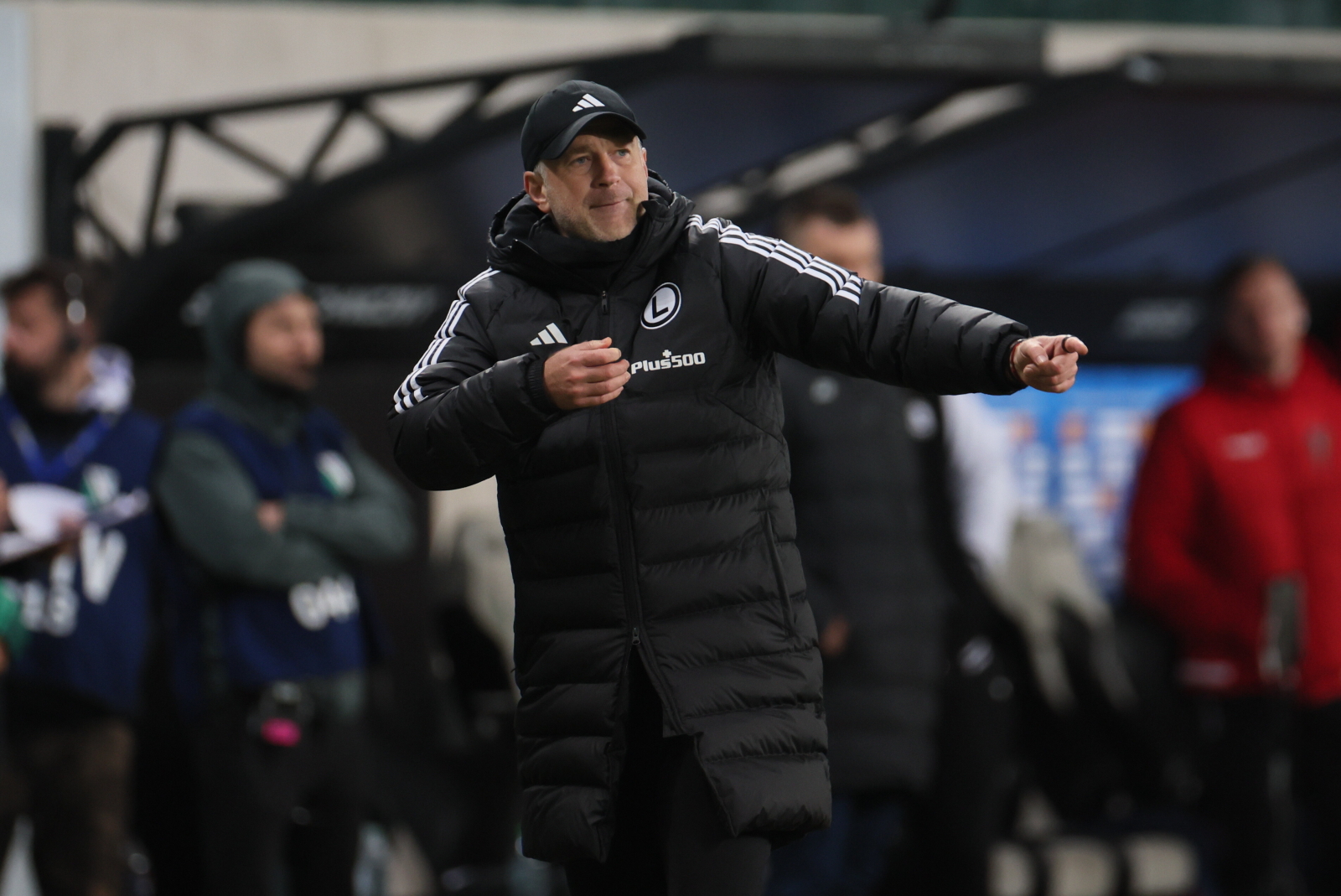 Edward Iordanescu poprosił o spotkanie z zarządem Legii Warszawa