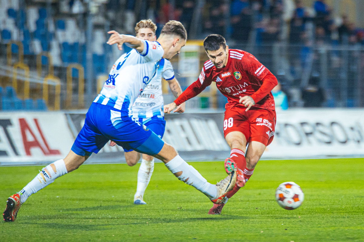 Stal Mielec bliżej celu. Zadyszka Chrobrego