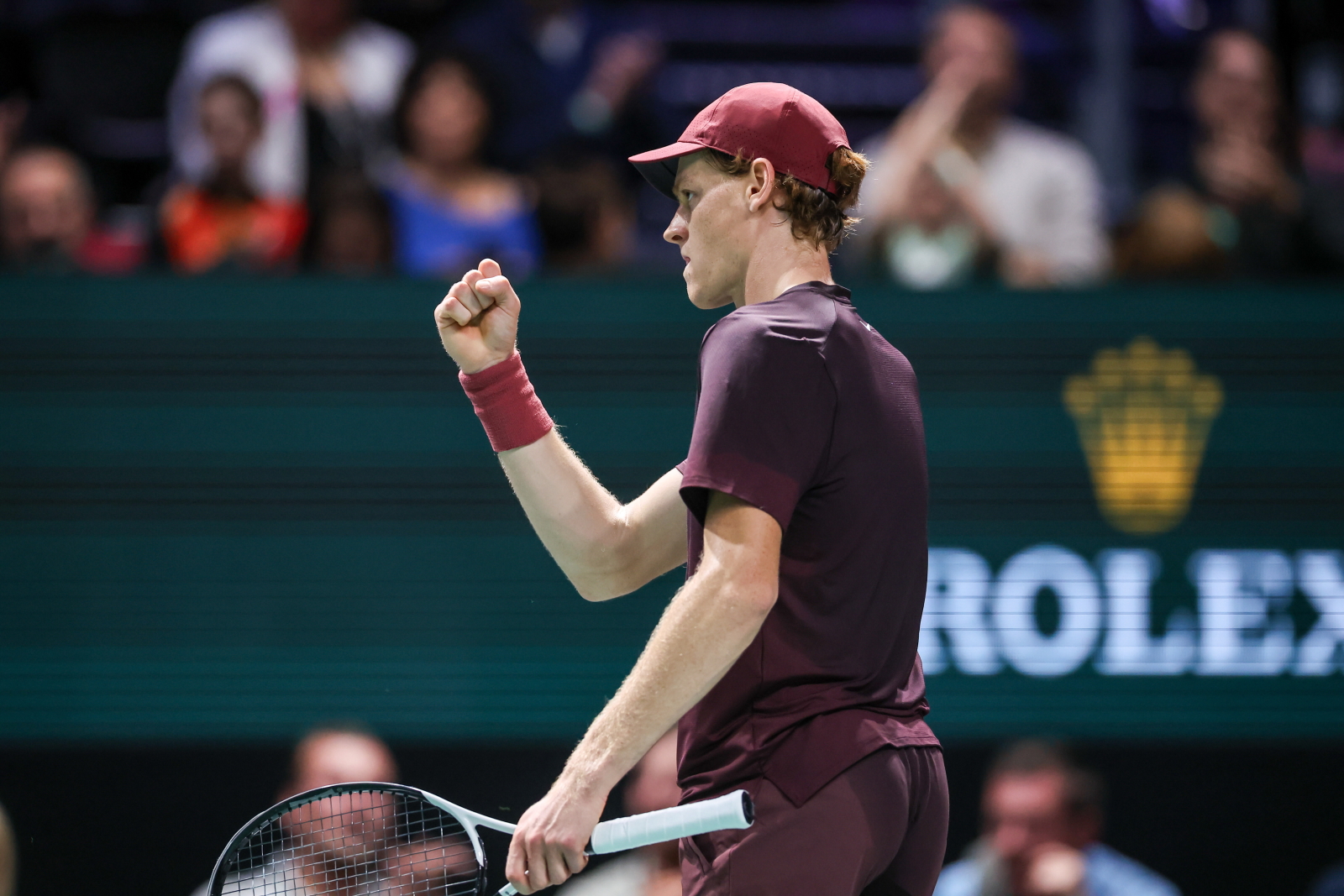 Faworyt potrzebował tylko 69 minut. To jego pierwszy półfinał w Paryżu