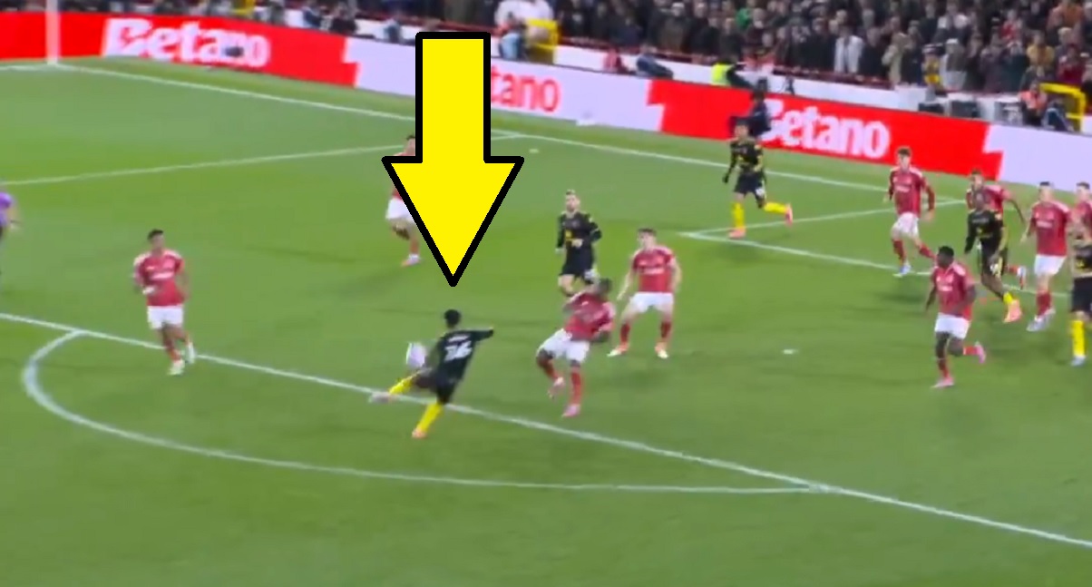 Lepiej się nie dało. Cudowny wolej uratował Man Utd