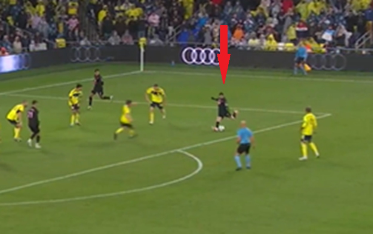 Mało nie rozerwał siatki. Co za "petarda" Messiego!