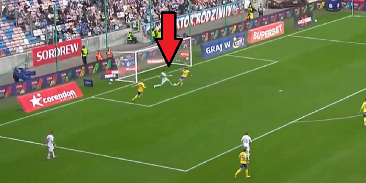 To nie miało prawa się wydarzyć. Ależ błąd bramkarza Górnika