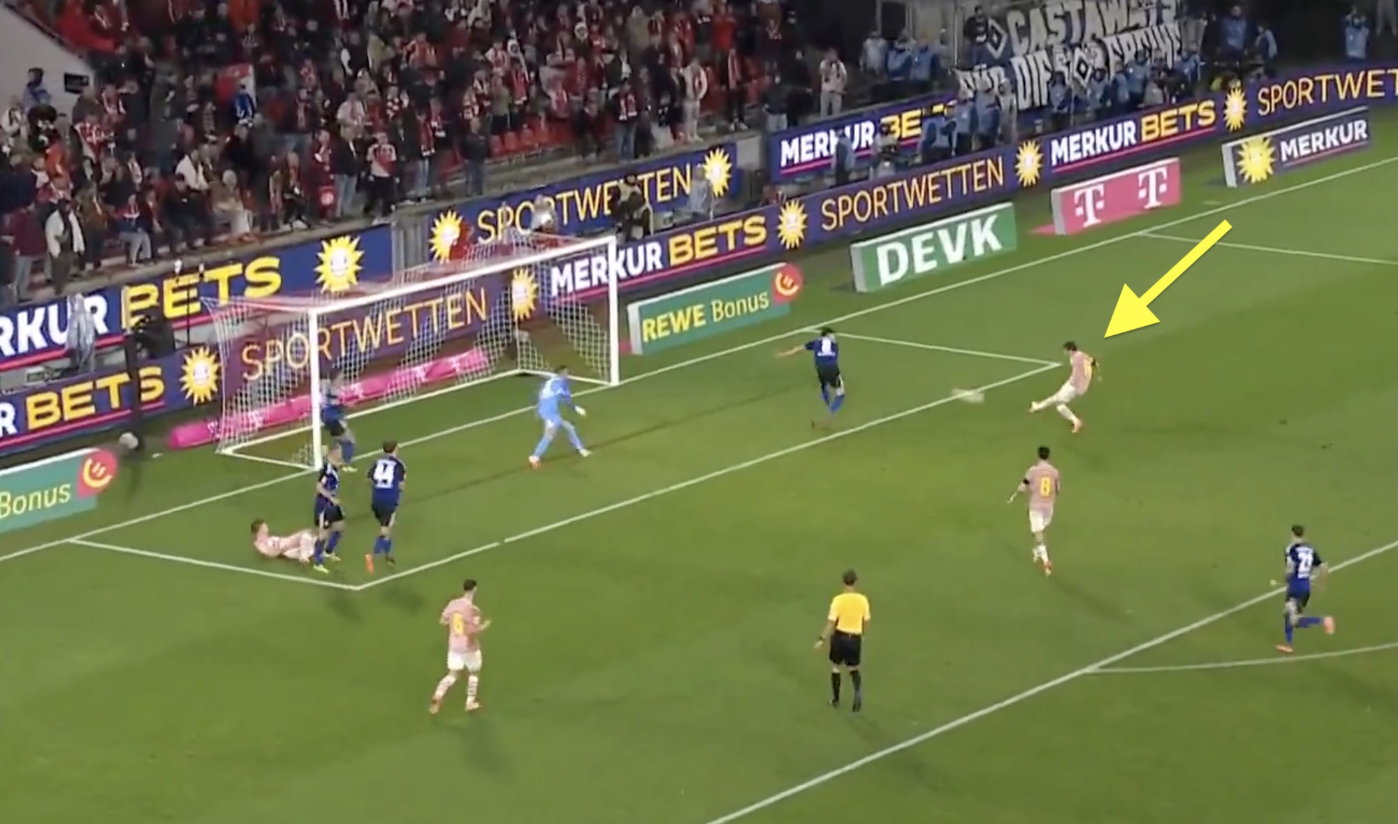 Błysk Kamińskiego! Gol i asysta w Bundeslidze