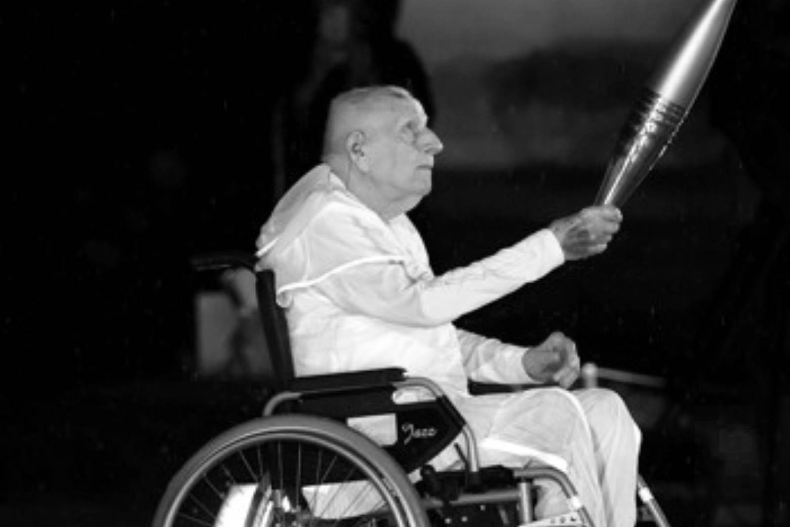 Zmarł najstarszy mistrz olimpijski. Przed rokiem pokazał się całemu światu