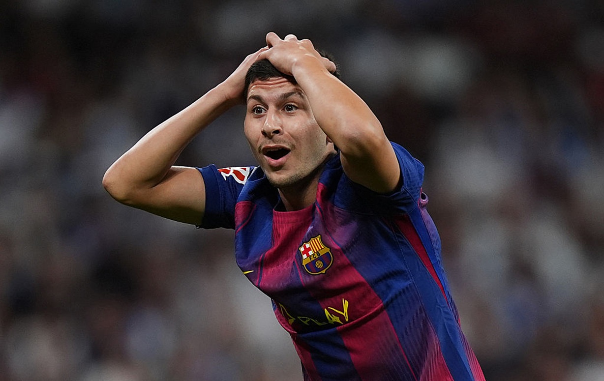 Wielki talent Barcelony może odejść. Interesuje się nim klub dwóch Polaków