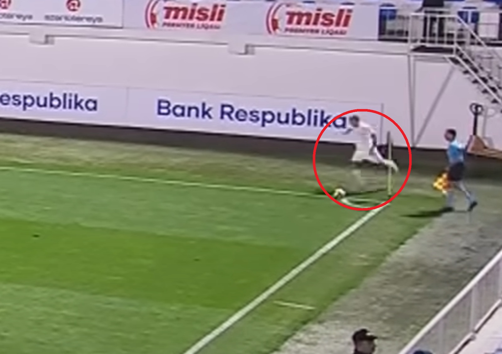 Puchacz poszedł za ciosem. Zobacz kolejną asystę Polaka [WIDEO]