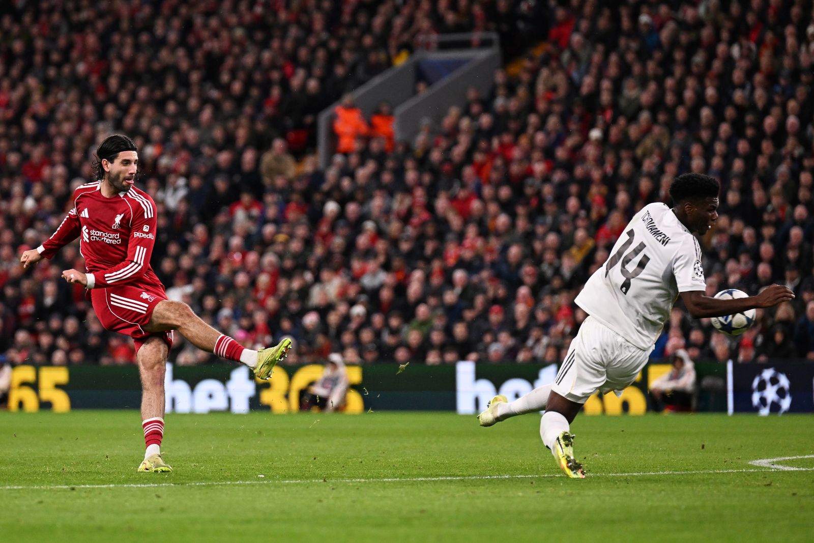 Potężna kontrowersja w meczu Realu. "Dla mnie to karny"