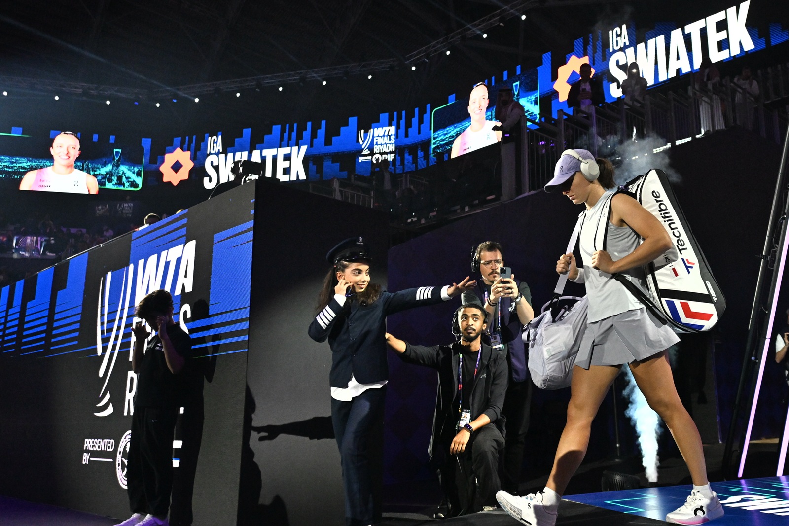 Wymowne sceny podczas meczu Świątek. W TV doskonale było słychać