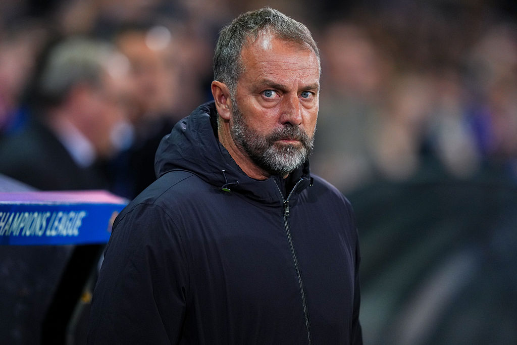 Flick mówi otwarcie. "Nie chcemy grać niską obroną"