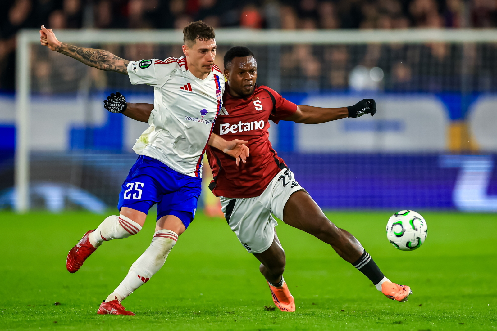 Polskie kluby znów rozbiją bank? Walka o wielką kasę w Lidze Konferencji Europy